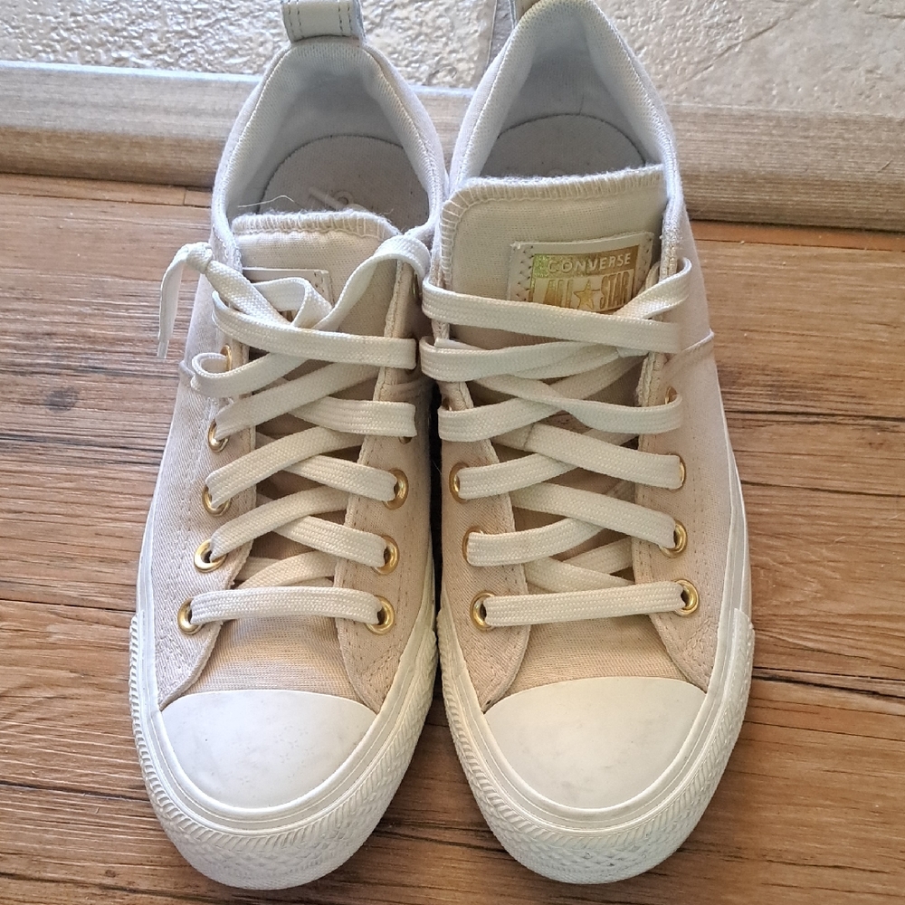 Converse Women's Beige Canvas Sneakers